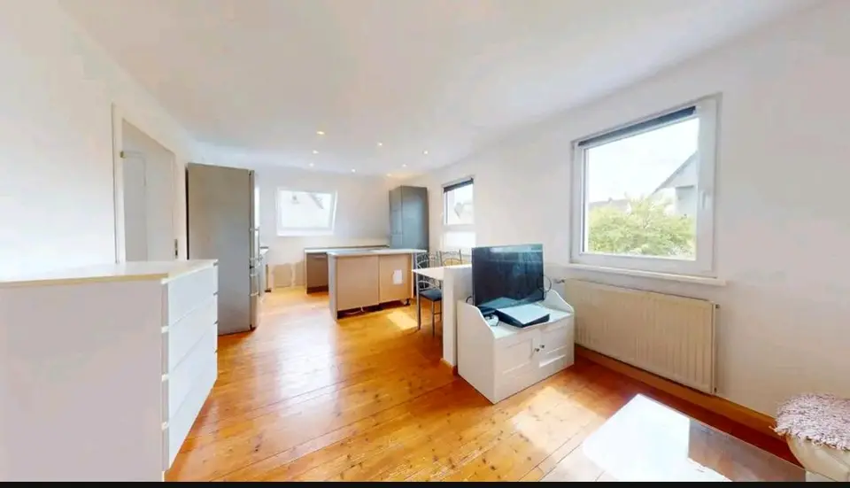3 Zimmer Haus mit 75 m² in Ludwigshafen – Bild 2