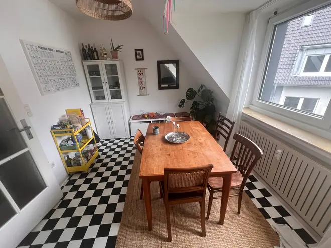 2 Zimmer Wohnung mit 50 m² in Düsseldorf – Bild 2