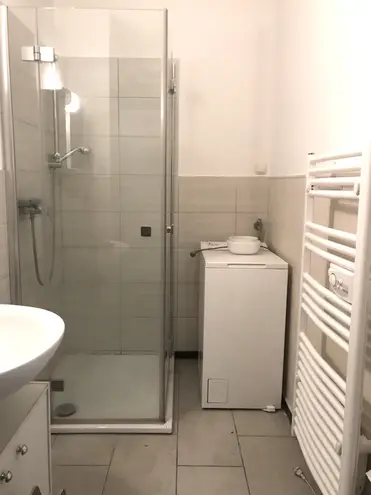 2 Zimmer Wohnung mit 50 m² in Düsseldorf – Bild 6