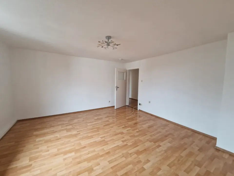 5 Zimmer Wohnung mit 90 m² in Offenbach – Bild 7