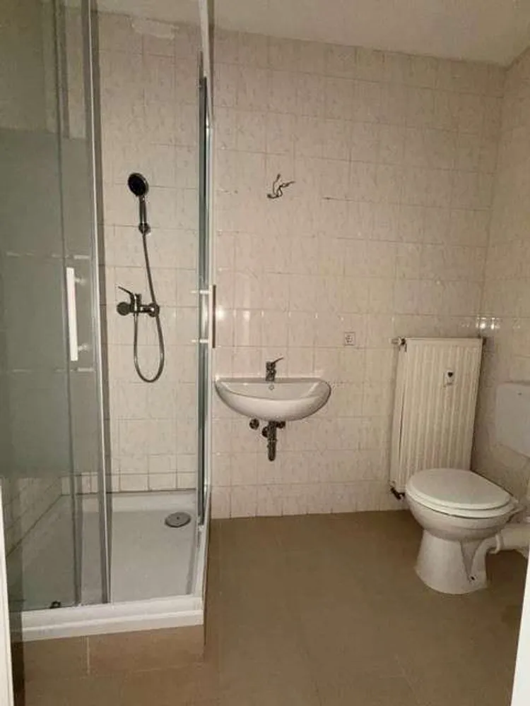 4 Zimmer Wohnung mit 109 m² in Plauen – Bild 11