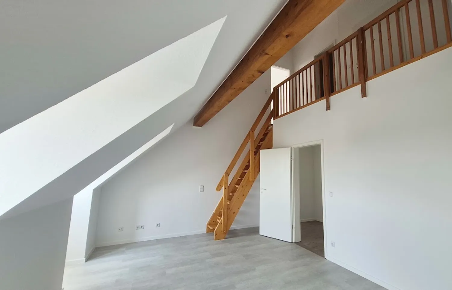 4 Zimmer Wohnung mit 102 m² in Erfurt – Bild 7