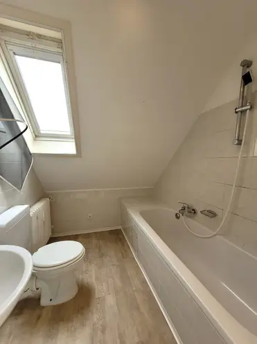 1 Zimmer Wohnung mit 40 m² in Düsseldorf – Bild 6