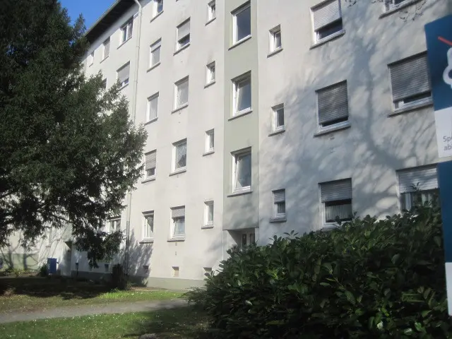 4 Zimmer Wohnung mit 83 m² in Frankfurt am Main – Bild 4