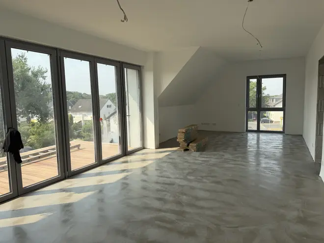 4 Zimmer Wohnung mit 127 m² in Leverkusen – Bild 1