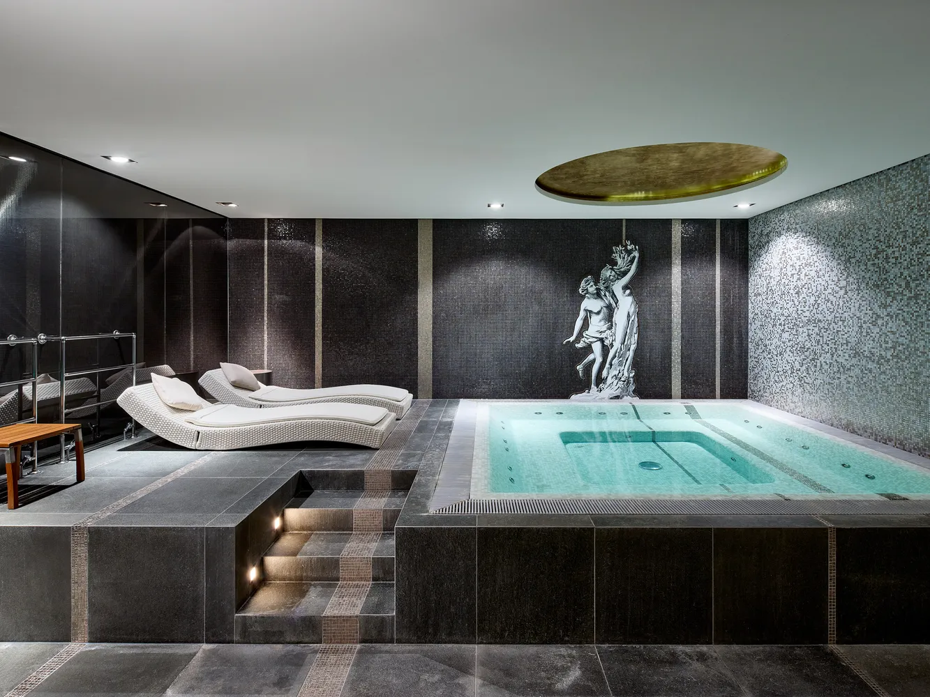 6 Zimmer Wohnung mit 249 m² in Berlin – Bild 12