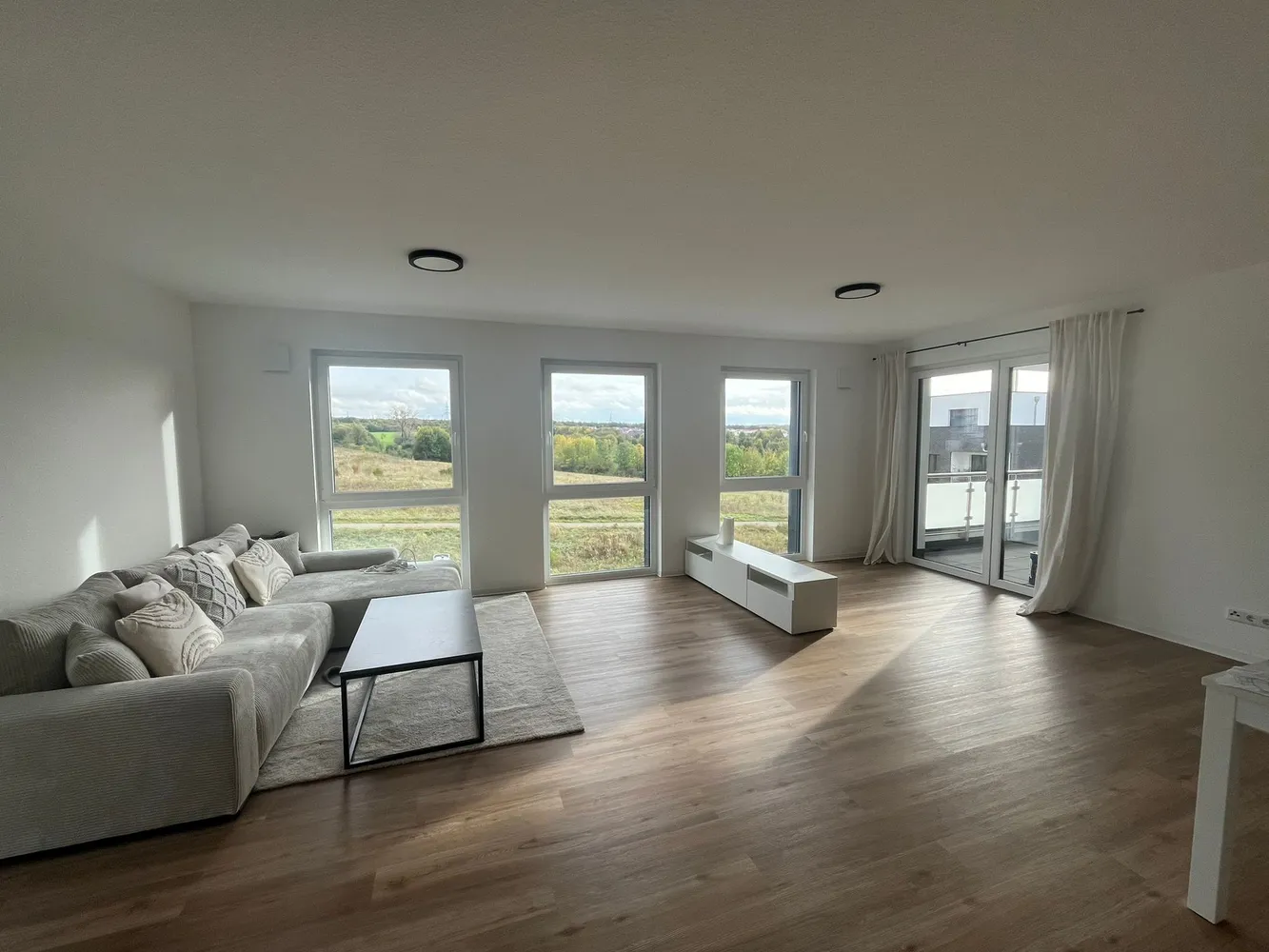 3 Zimmer Wohnung mit 92 m² in Paderborn – Bild 2