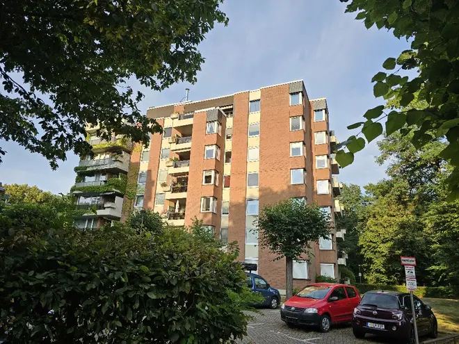 4 Zimmer Wohnung mit 107 m² in Köln – Bild 2