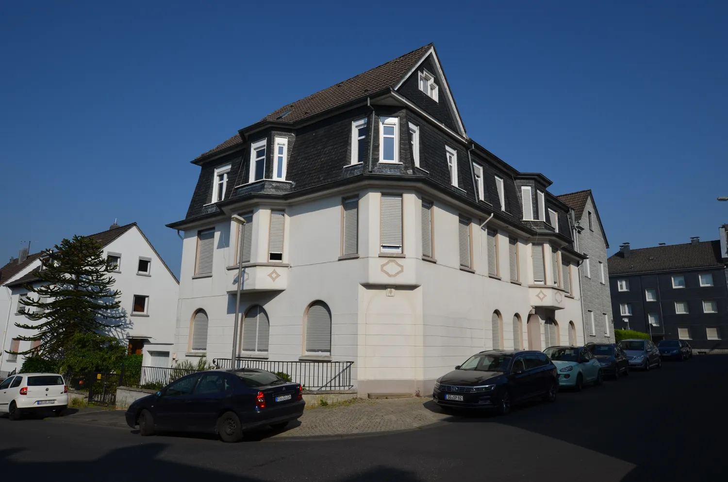 4 Zimmer Wohnung mit 98 m² in Remscheid – Bild 1