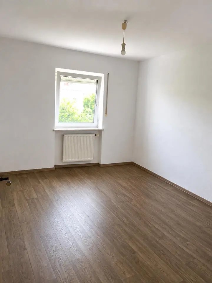 3 Zimmer Wohnung mit 75 m² in Cham – Bild 2