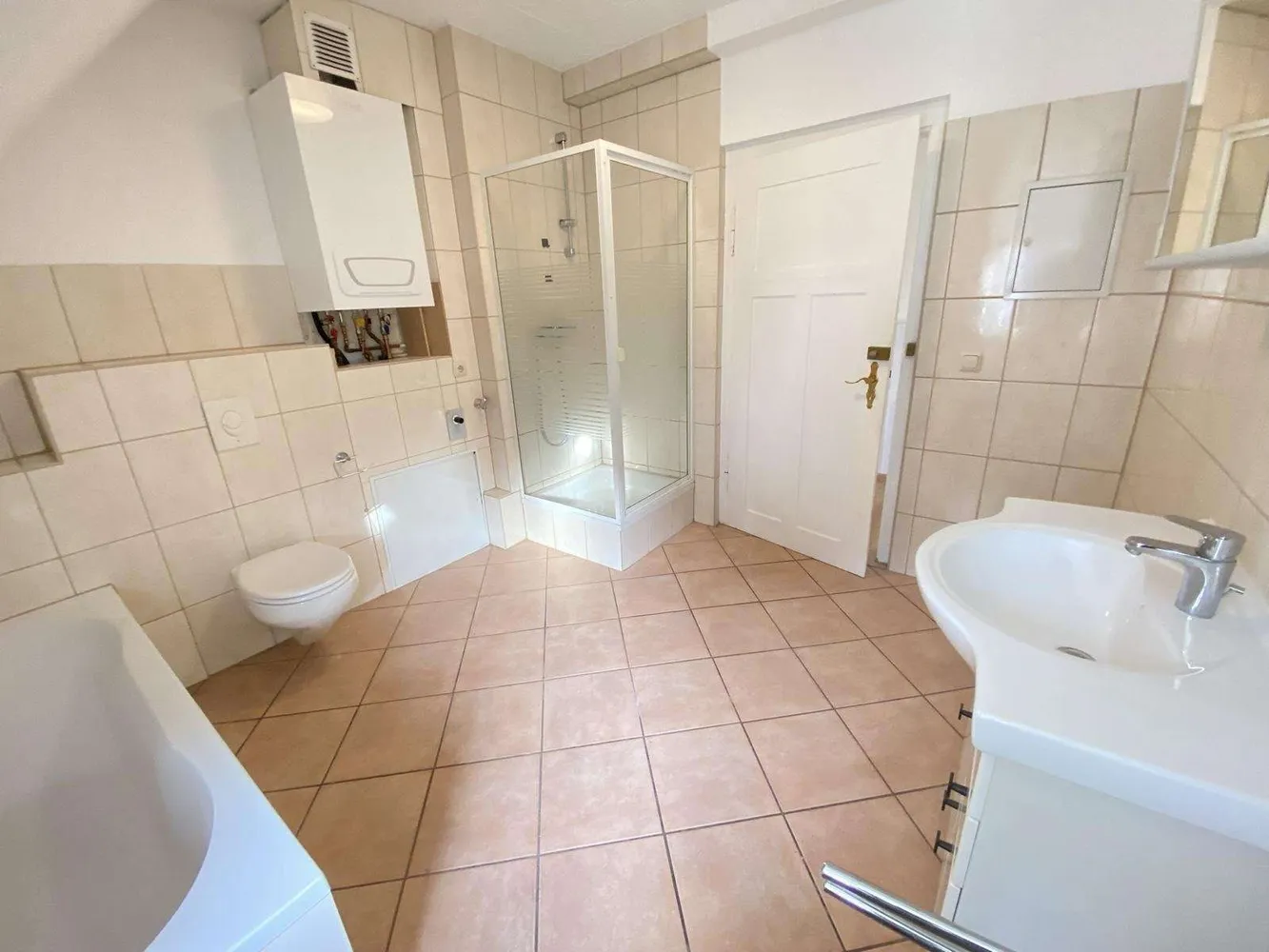 4 Zimmer Wohnung mit 87 m² in Coburg – Bild 8