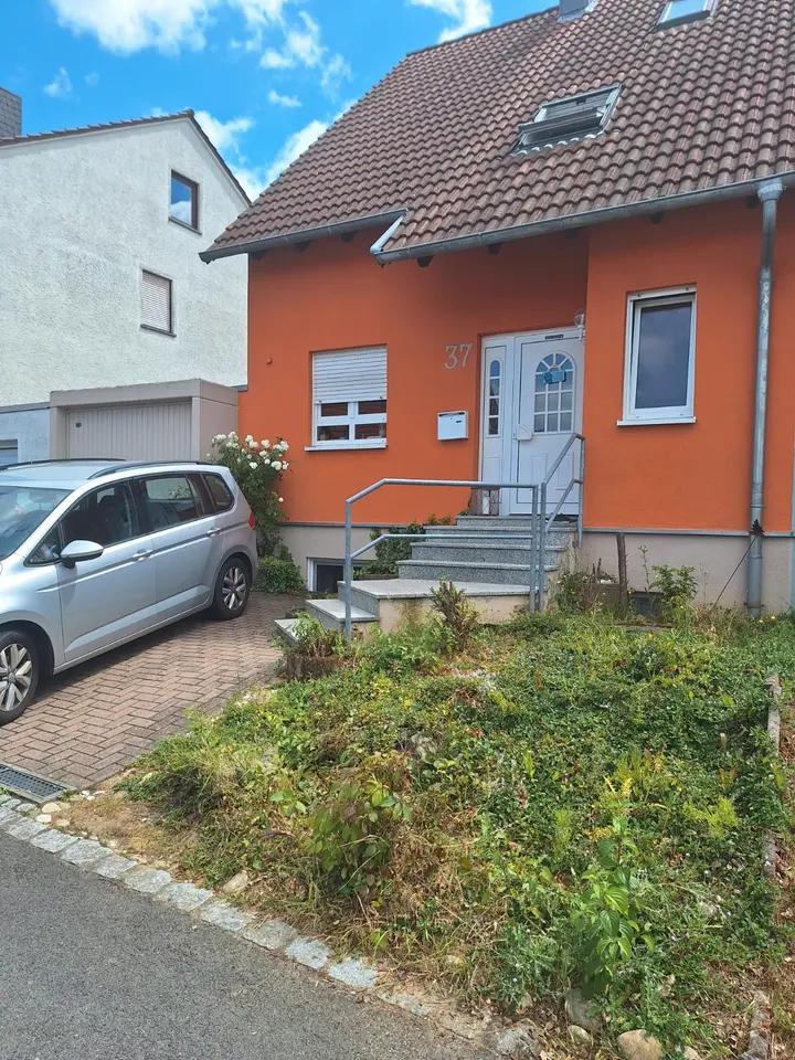 5 Zimmer Haus mit 143 m² in Würzburg – Bild 3