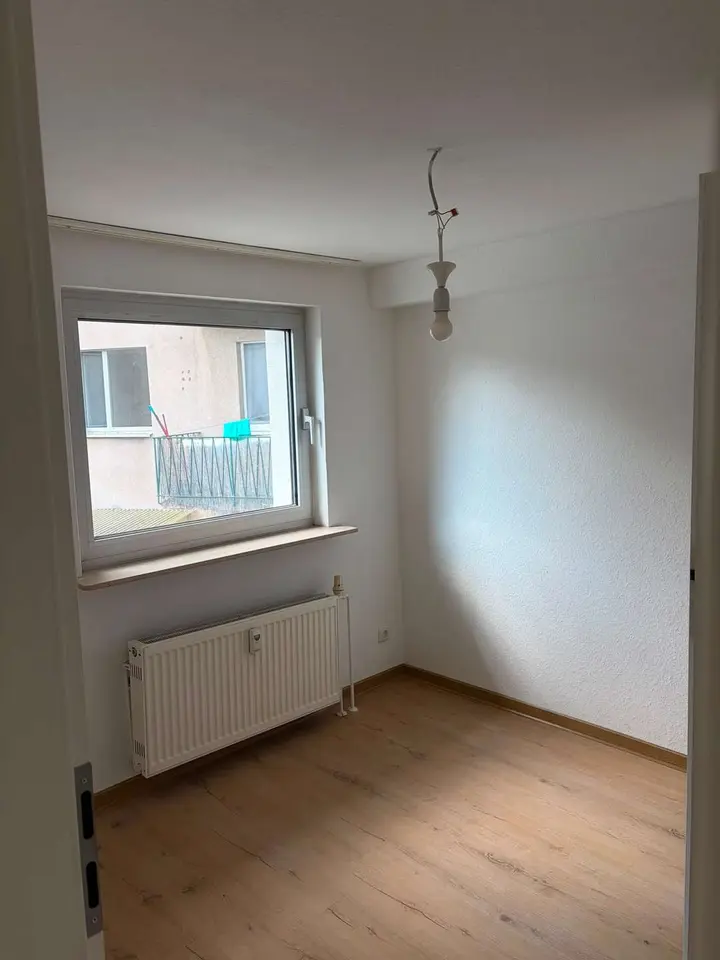 2 Zimmer Wohnung mit 35 m² in Offenbach – Bild 2