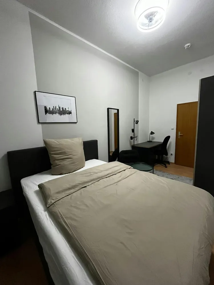 WG-Zimmer in Frankfurt am Main – Bild 1