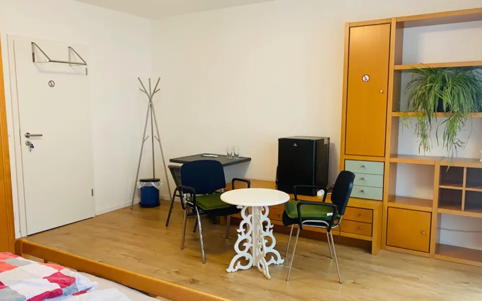 WG-Zimmer mit 24 m² in Stuttgart – Bild 3