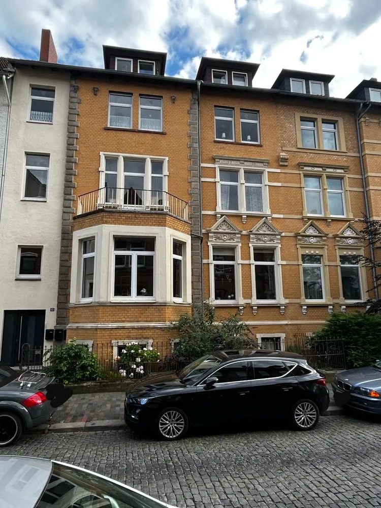 4 Zimmer Wohnung mit 93 m² in Hildesheim – Bild 1