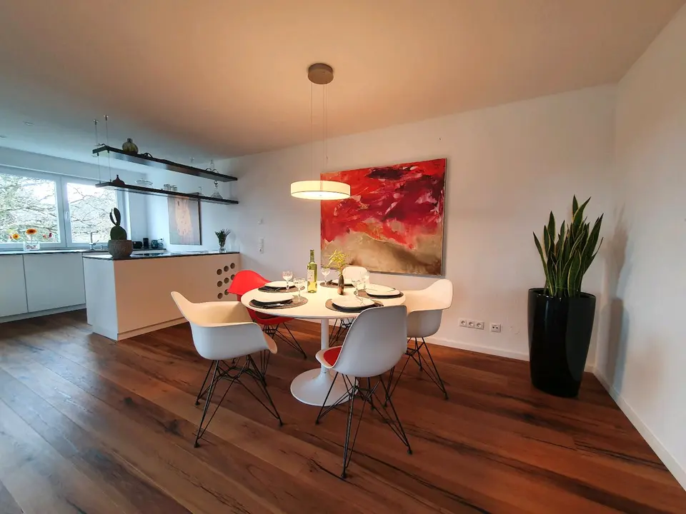 3 Zimmer Wohnung mit 100 m² in Friedrichshafen – Bild 2