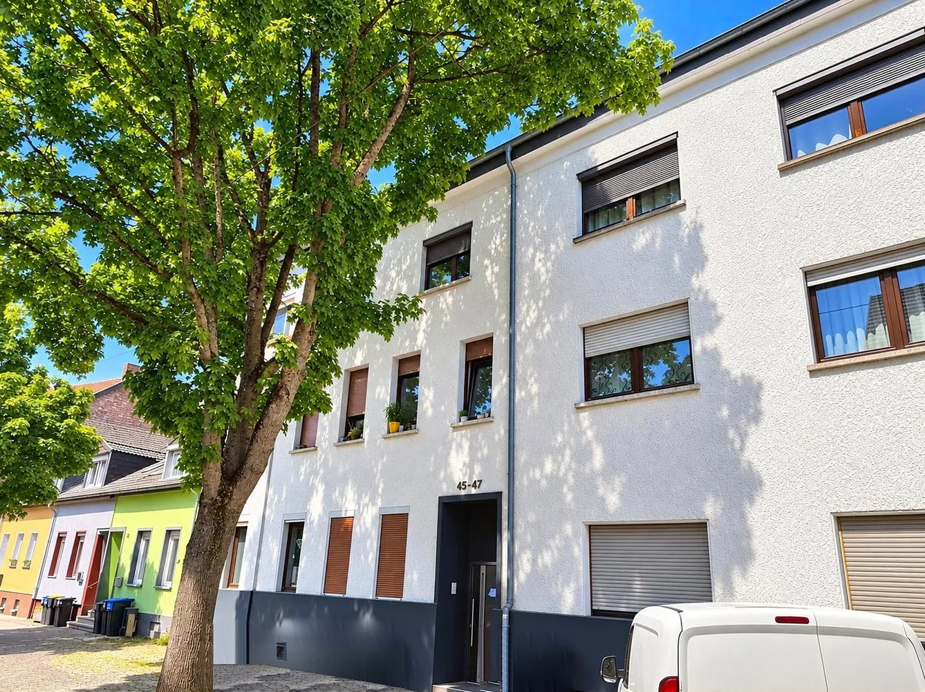 3 Zimmer Wohnung mit 90 m² in Saarbrücken – Bild 1