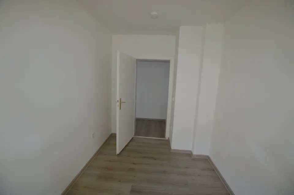 5 Zimmer Wohnung mit 75 m² in Bremerhaven – Bild 8