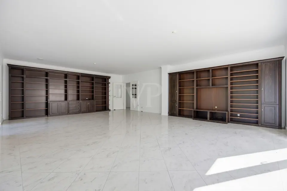 6 Zimmer Haus mit 249 m² in Wilhelmshaven – Bild 7