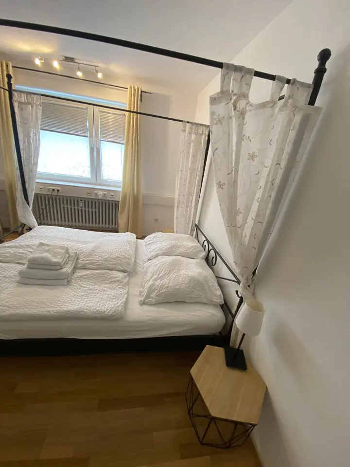 WG-Zimmer mit 15 m² in Aachen – Bild 2