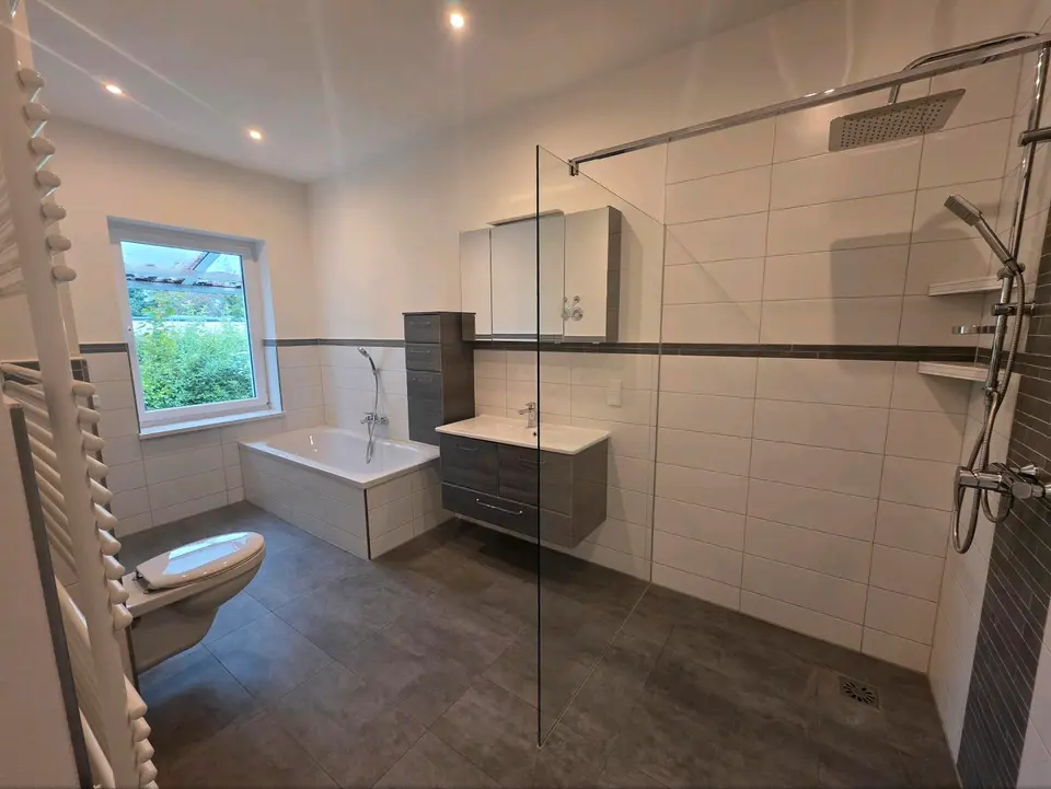 3 Zimmer Wohnung mit 100 m² in Gera – Bild 10