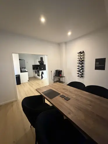 4 Zimmer Wohnung mit 95 m² in Hannover – Bild 2