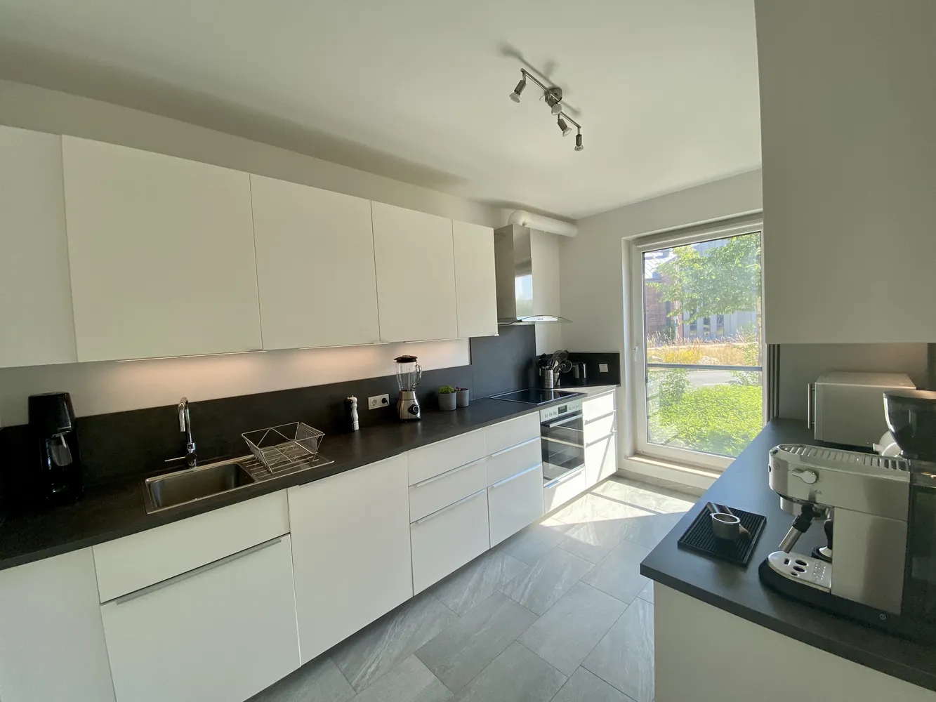 2 Zimmer Wohnung mit 86 m² in Mannheim – Bild 3