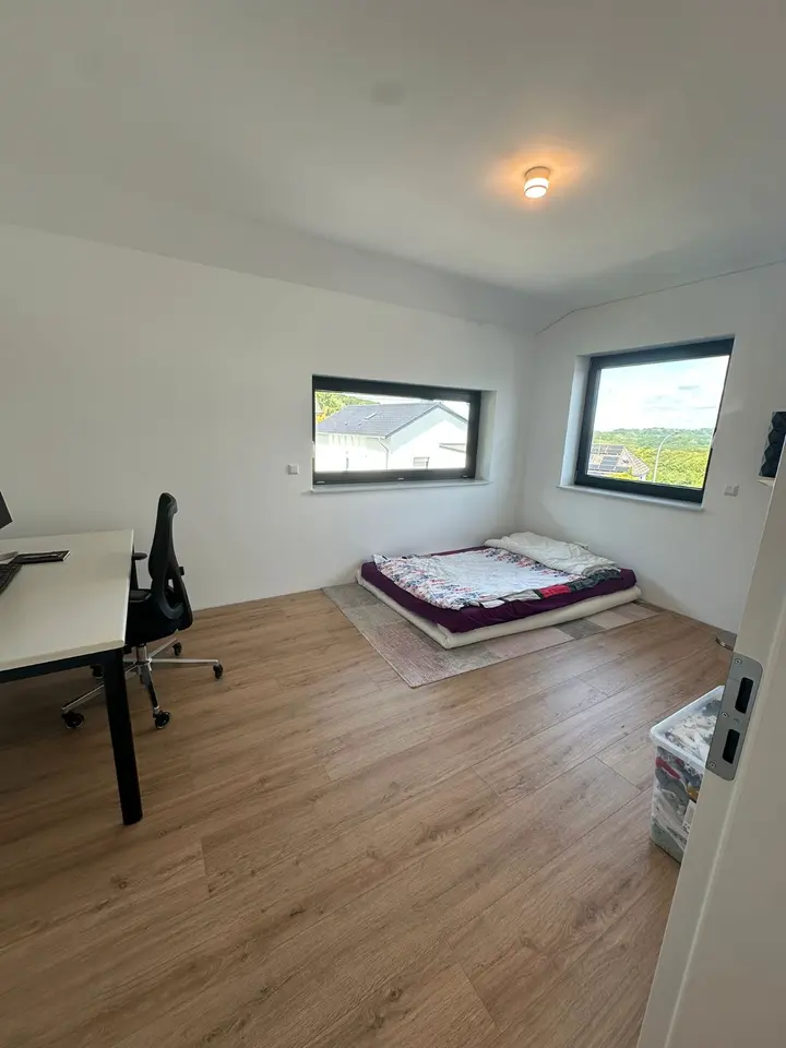7 Zimmer Haus mit 200 m² in Königswinter – Bild 1