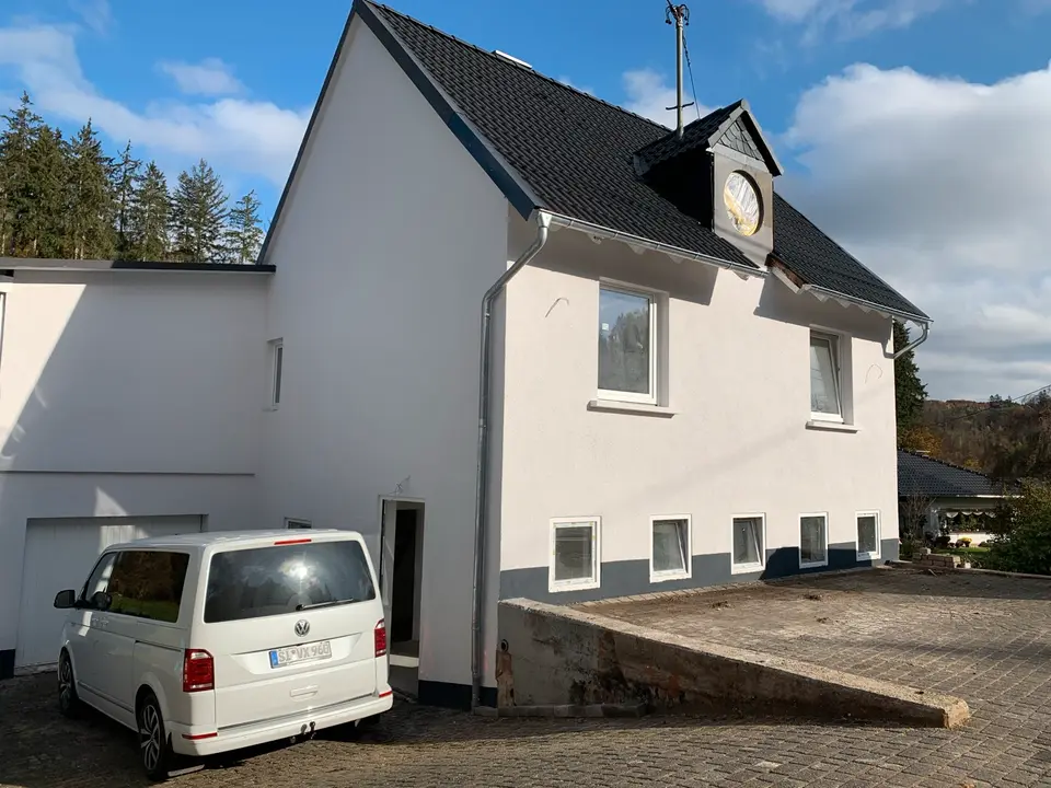 4 Zimmer Haus mit 140 m² in Siegen – Bild 1
