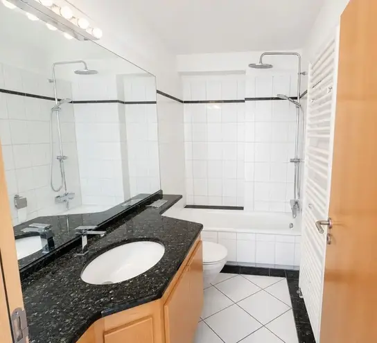 2 Zimmer Wohnung mit 78 m² in Bremen – Bild 4