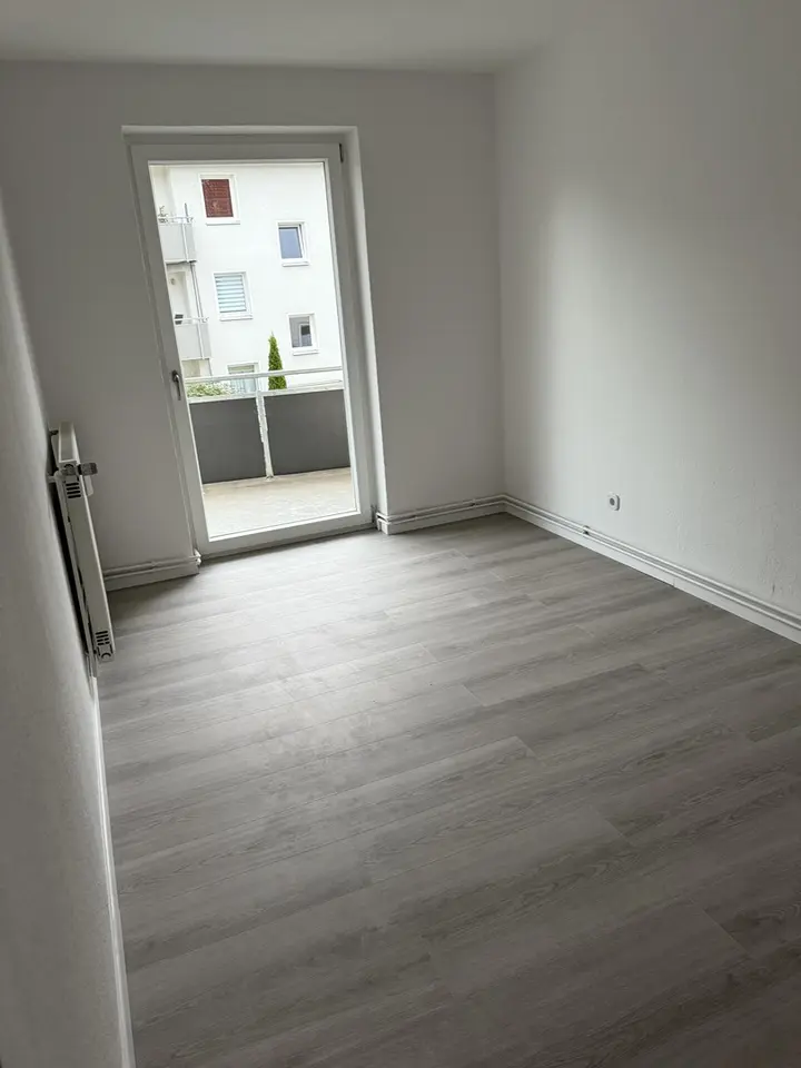 4 Zimmer Wohnung mit 67 m² in Hildesheim – Bild 1