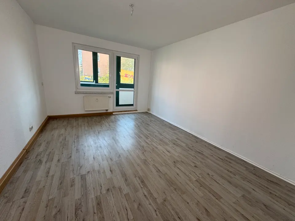 2 Zimmer Wohnung mit 77 m² in Gera – Bild 3