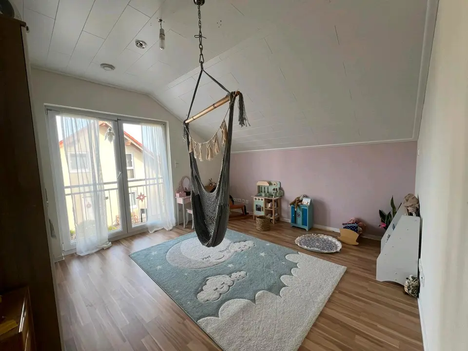 6 Zimmer Haus mit 180 m² in Ettlingen – Bild 1