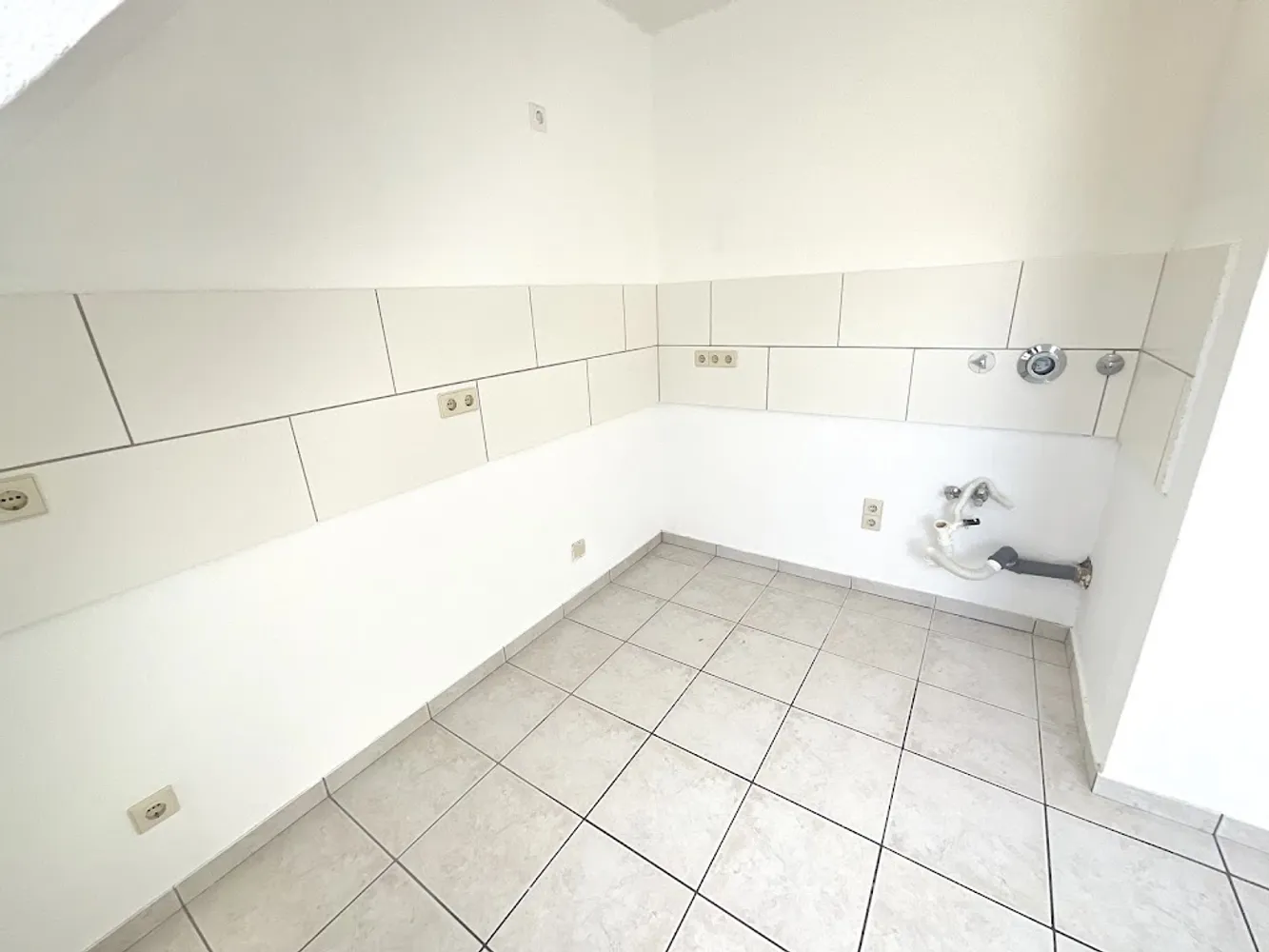 3 Zimmer Wohnung mit 81 m² in Krefeld – Bild 7