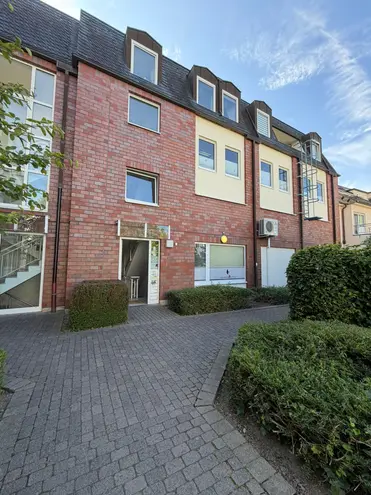 2 Zimmer Wohnung mit 65 m² in Leverkusen – Bild 3