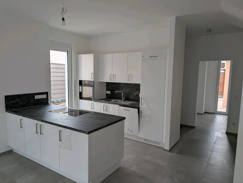 5 Zimmer Haus mit 146 m² in Rüsselsheim am Main – Bild 2