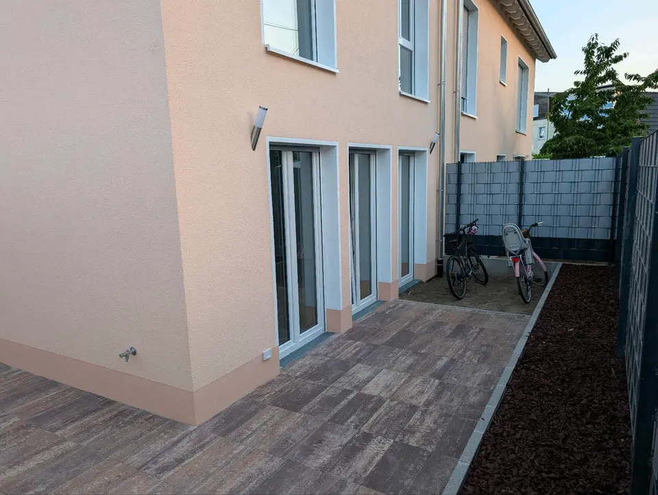 5 Zimmer Haus mit 146 m² in Rüsselsheim am Main – Bild 3
