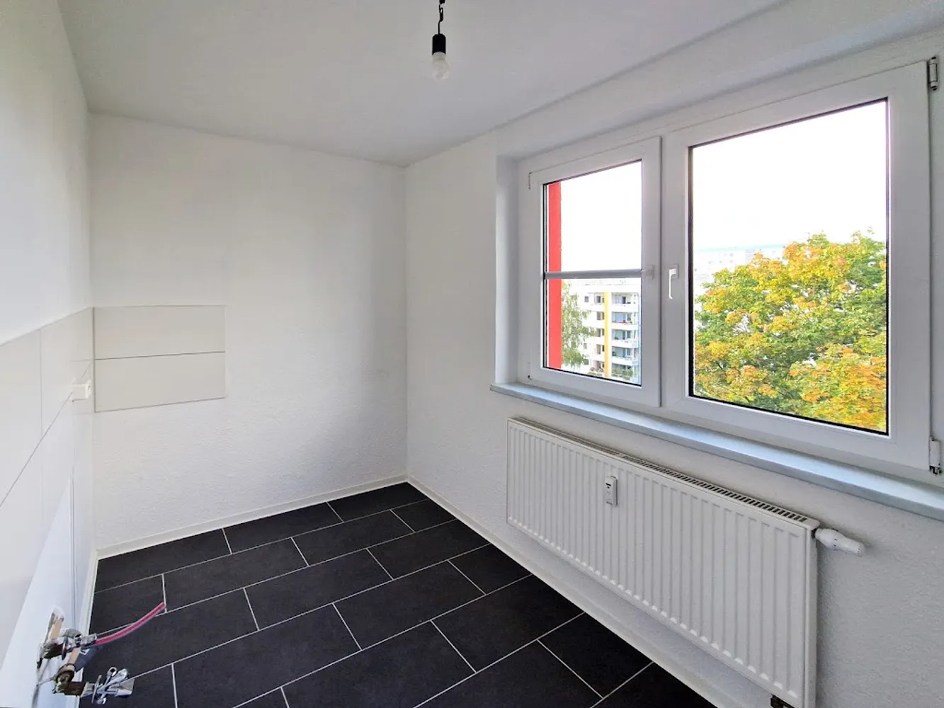 4 Zimmer Wohnung mit 73 m² in Neubrandenburg – Bild 2