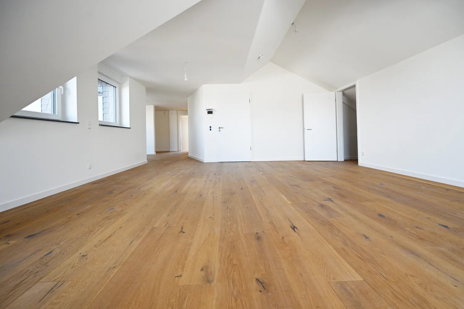 5 Zimmer Wohnung mit 154 m² in Oberursel (Taunus) – Bild 4