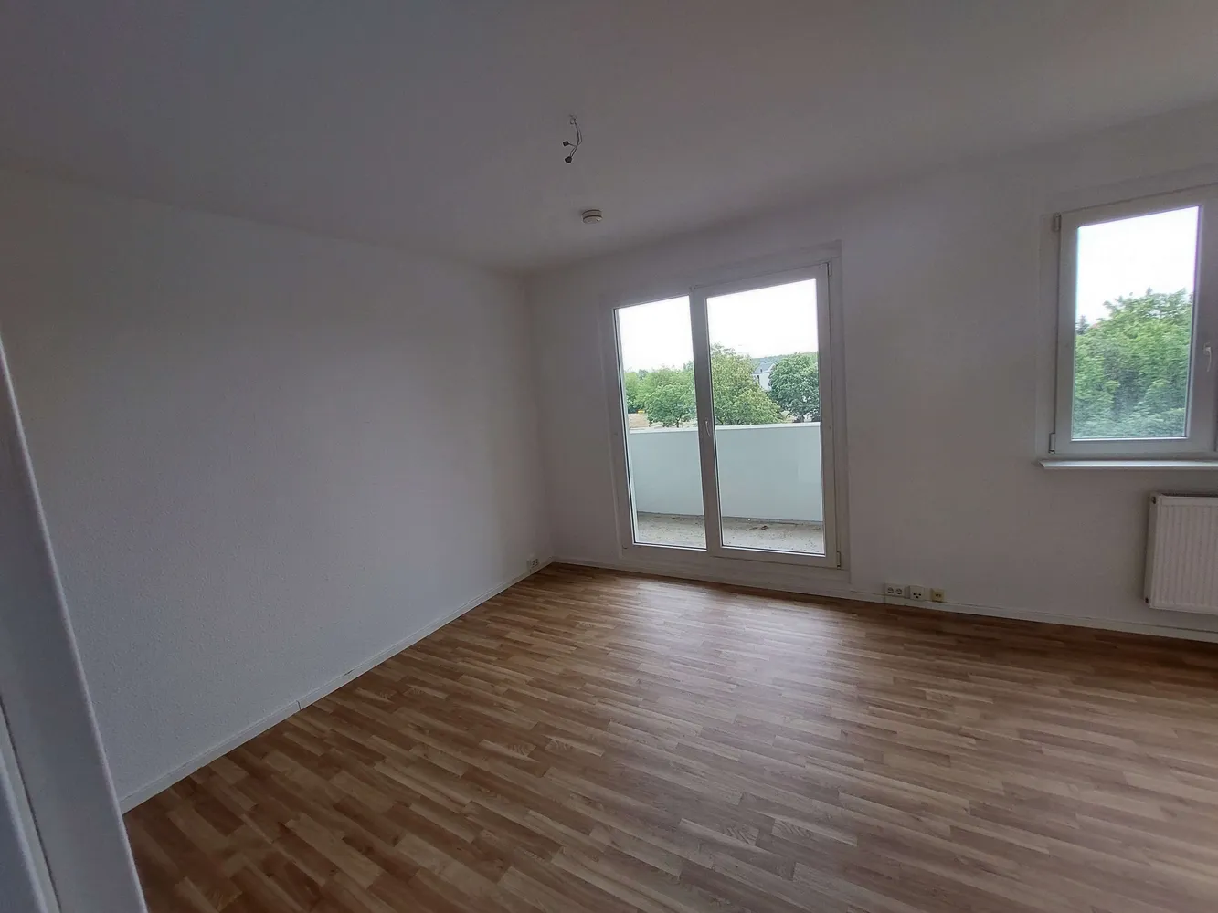 1 Zimmer Wohnung mit 30 m² in Halle (Saale) – Bild 1