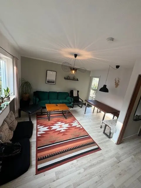 WG-Zimmer mit 62 m² in Stuttgart – Bild 1