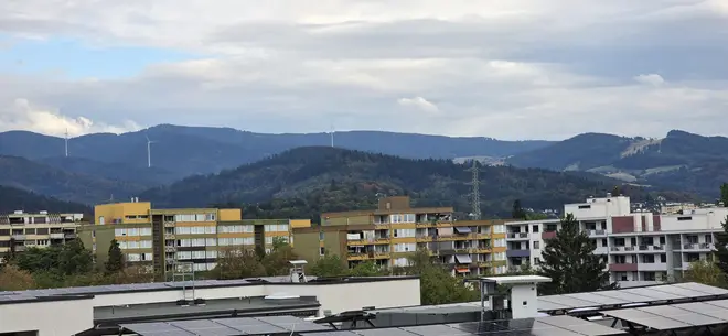 4 Zimmer Wohnung mit 114 m² in Freiburg im Breisgau – Bild 1