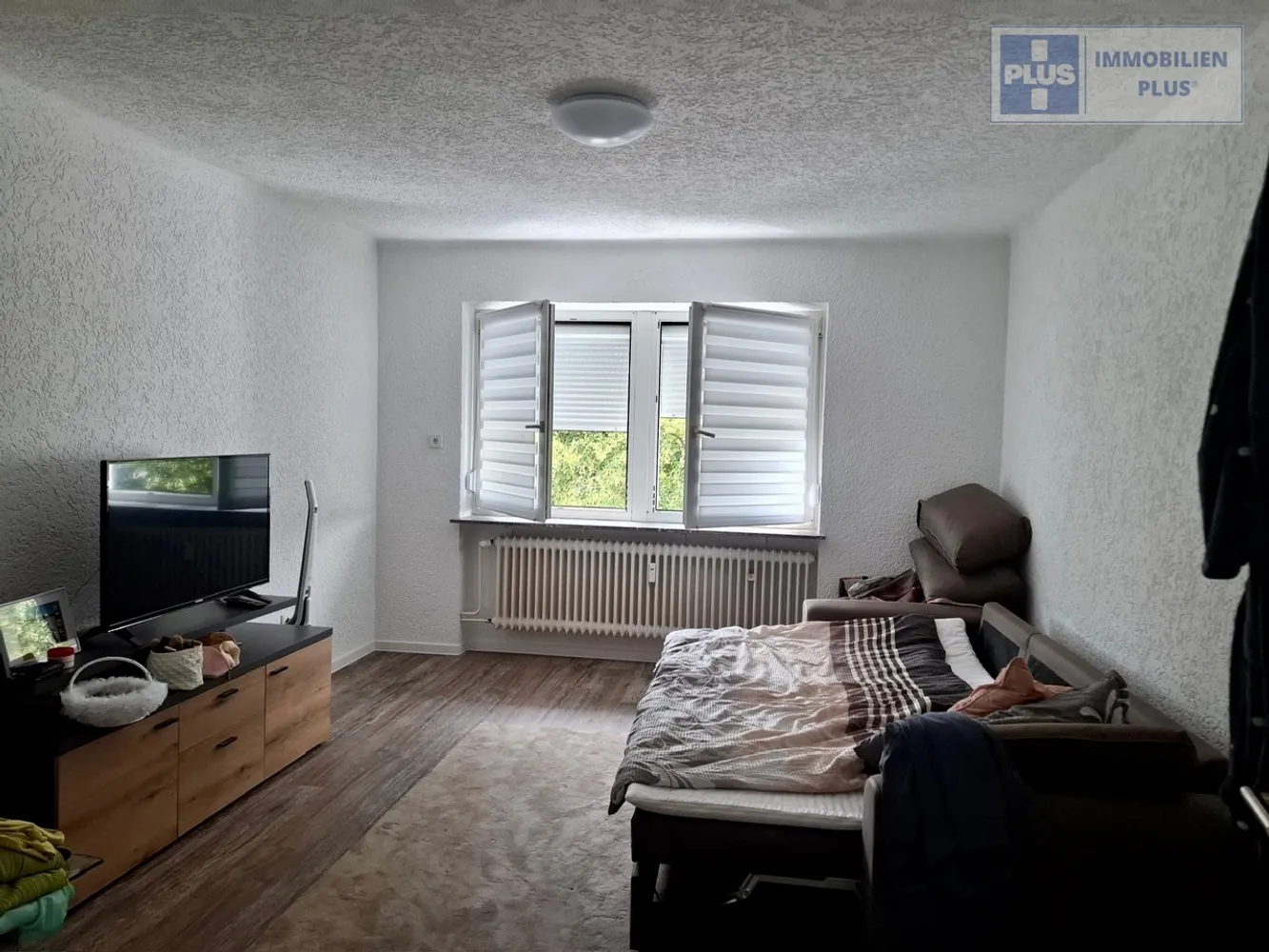 2 Zimmer Wohnung mit 60 m² in Homburg – Bild 2