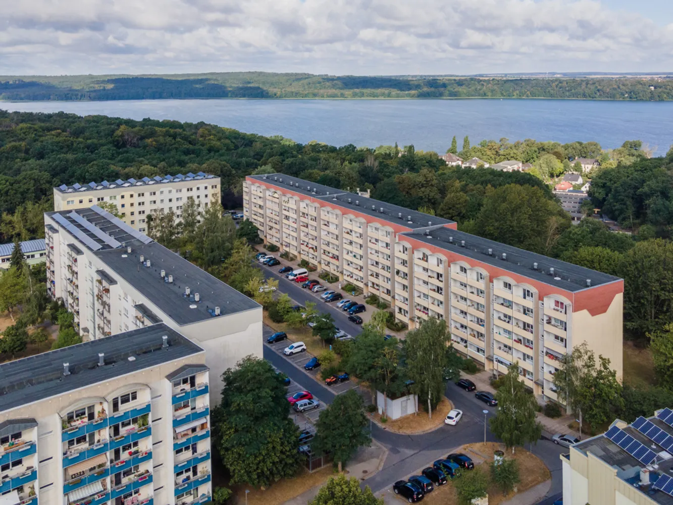 3 Zimmer Wohnung mit 62 m² in Neubrandenburg – Bild 1