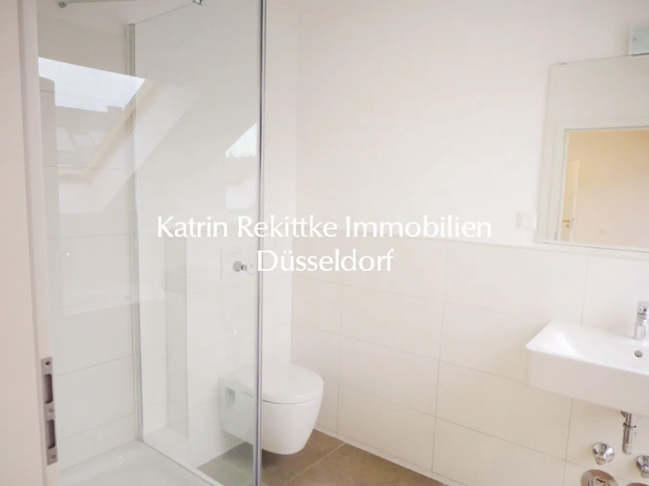4 Zimmer Wohnung mit 125 m² in Düsseldorf – Bild 6