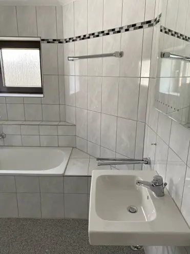 2 Zimmer Wohnung mit 79 m² in Duisburg – Bild 6