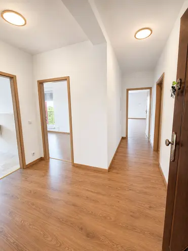 4 Zimmer Wohnung mit 105 m² in Magdeburg – Bild 6