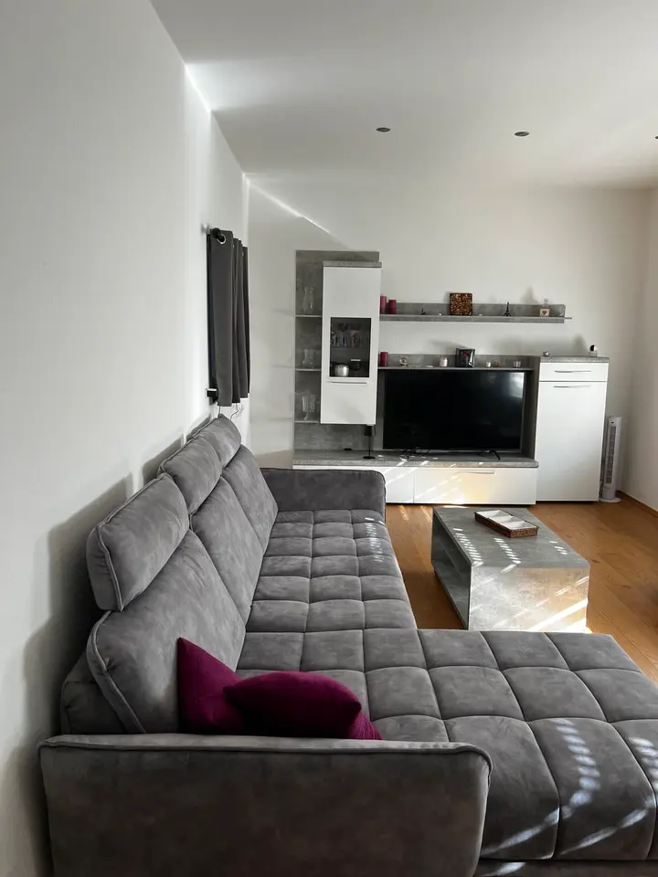 4 Zimmer Wohnung mit 150 m² in Troisdorf – Bild 1