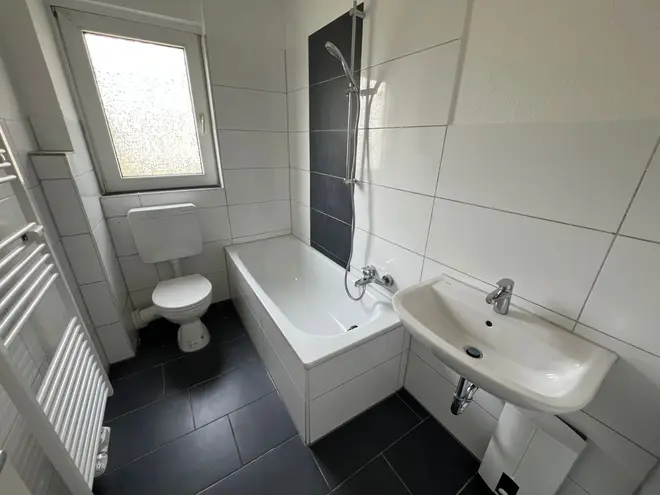 3 Zimmer Wohnung mit 62 m² in Duisburg – Bild 2